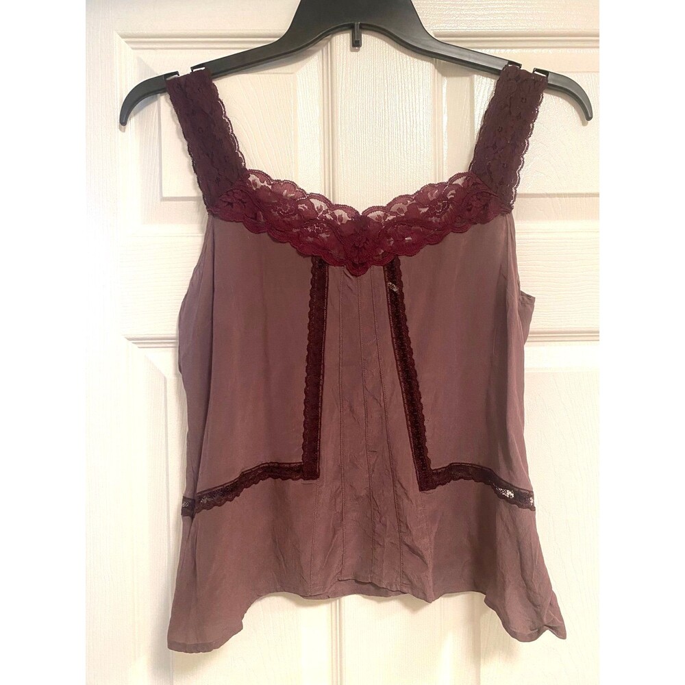 VTG Kimchi Blue Women's Silk Lace Trim Camisole Tank Top